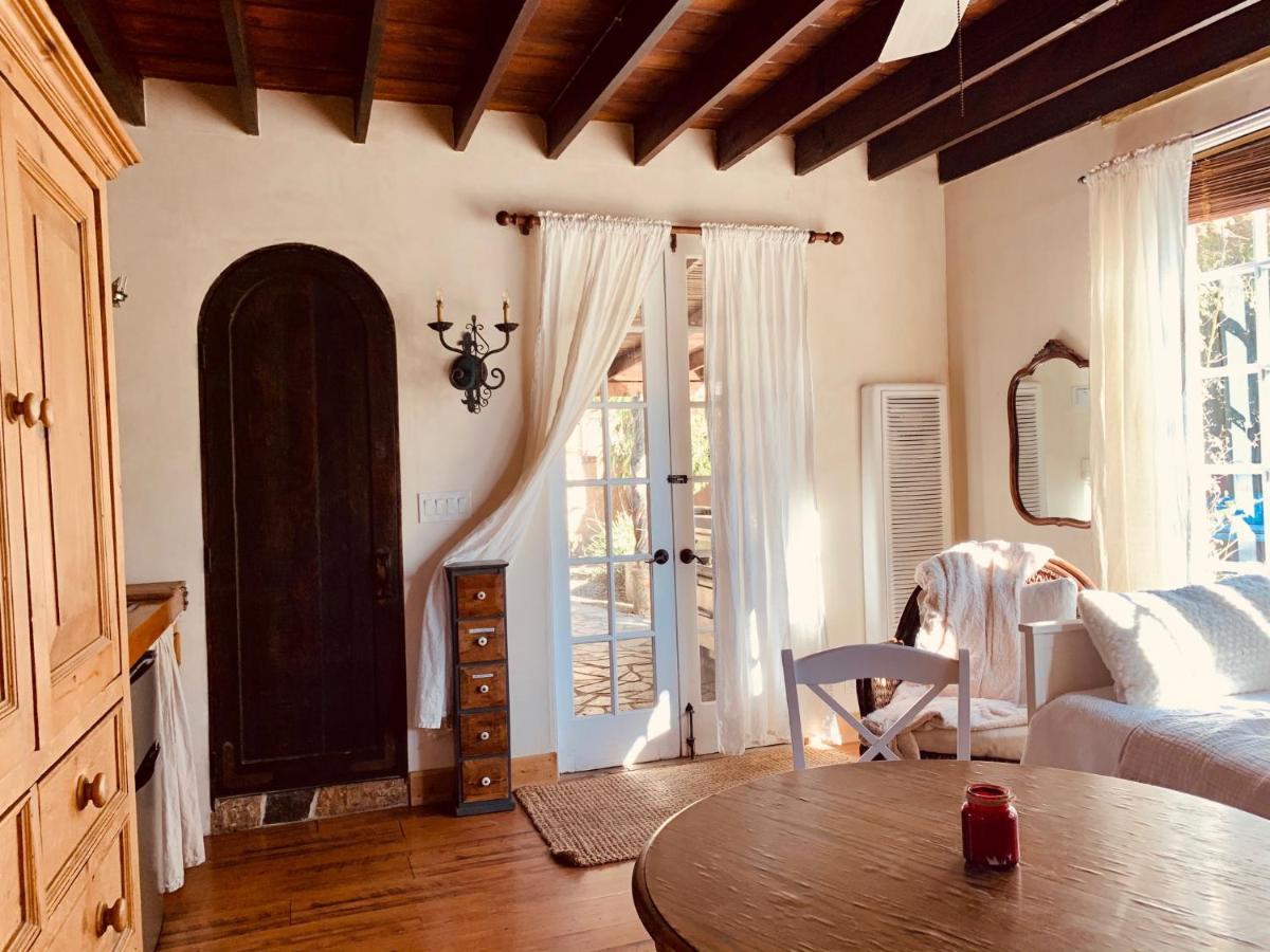 Under the Tuscan Sun Cottage in West Los Angeles Exterior foto